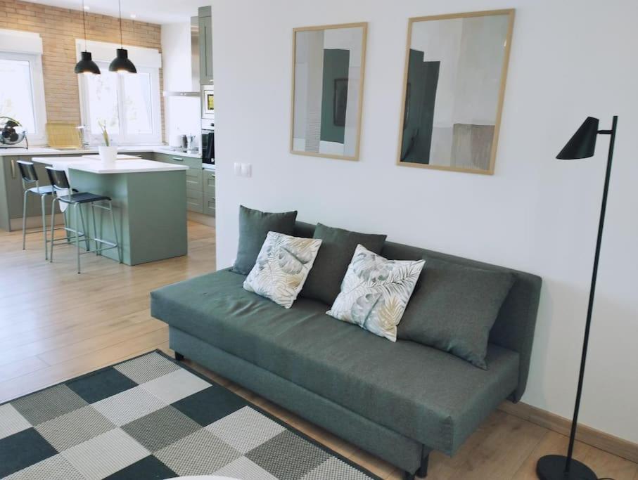 Precioso Apartamento En Pamplona Junto Al Centro Екстер'єр фото